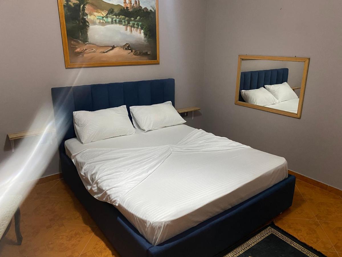 Hotel Belind Berat Eksteriør billede